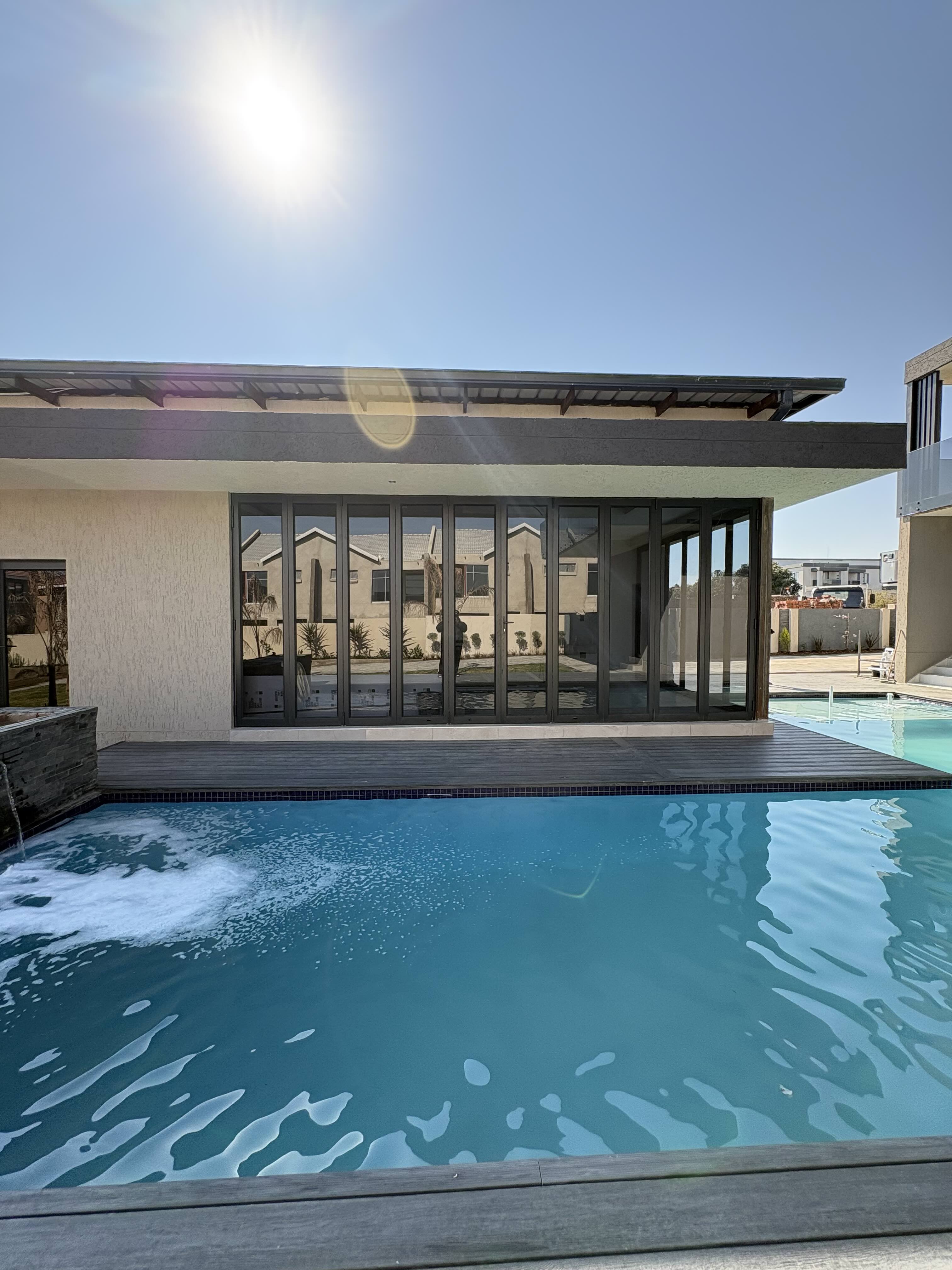 MP Glass & Aluminium Building Project
